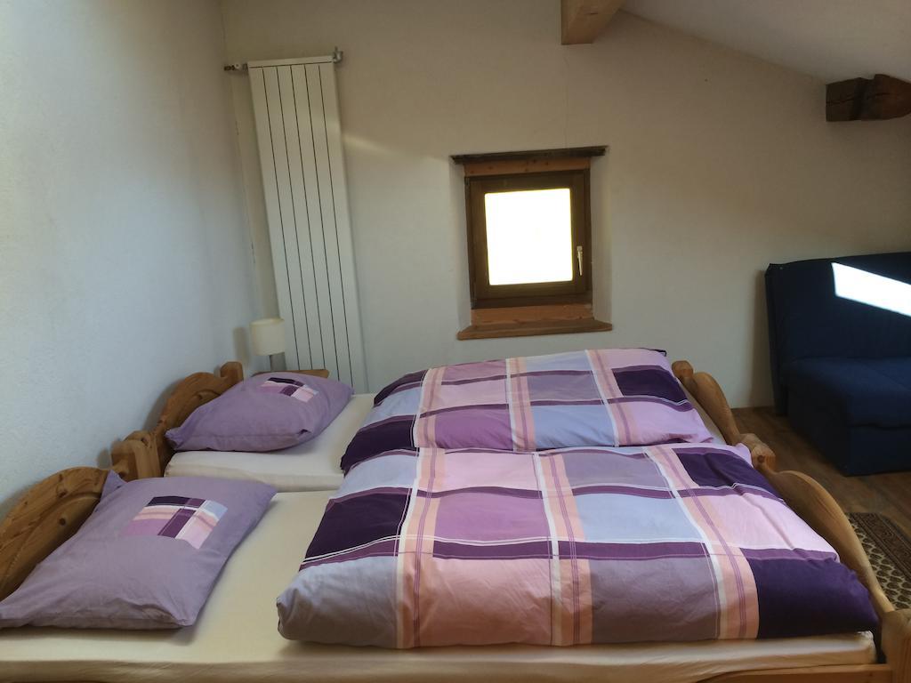 Gruberhof Villa San Genesio Atesino Room photo